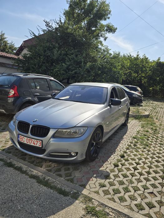 BMW Seria 3 2011 — imagine 2