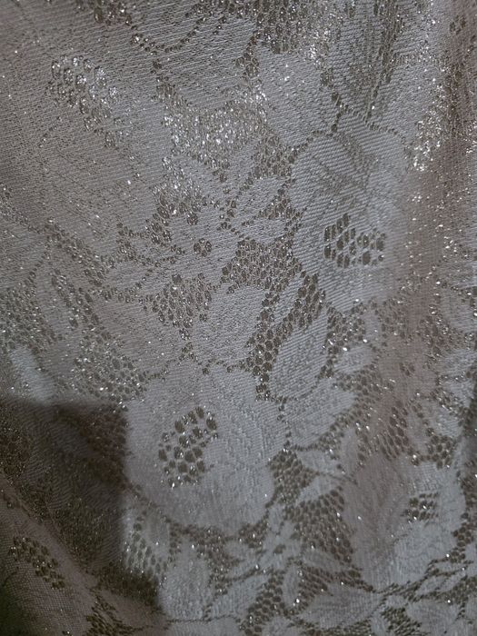 Платье золотистое