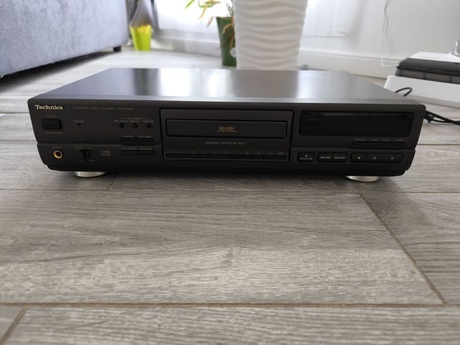 Cd player Technics SL PG 590