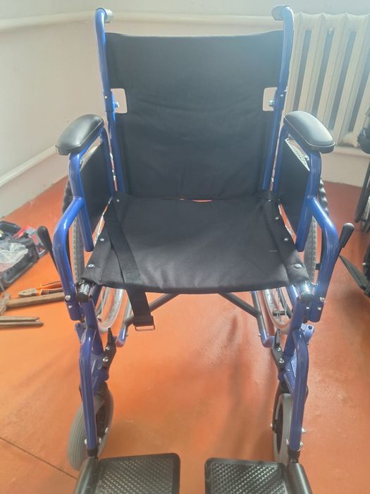 Продам инвалидные коляски