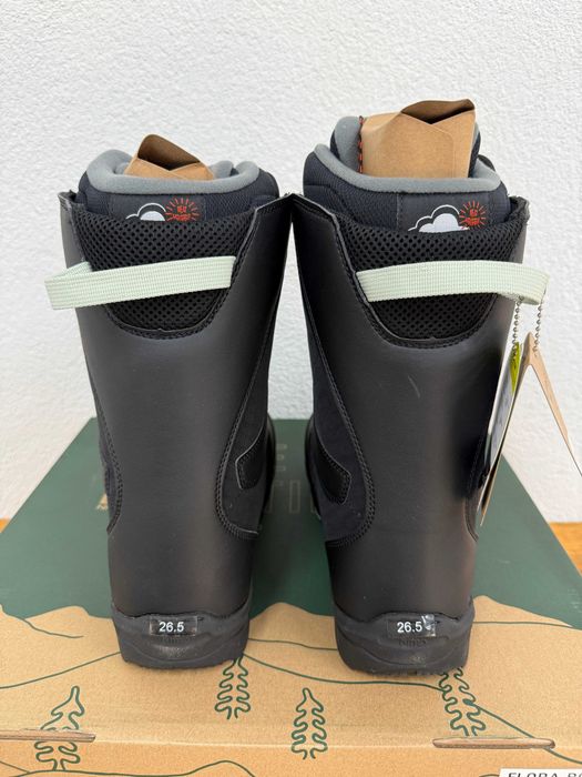 boots noi nitro flora boa mondo 26,5 europa 40 2/3