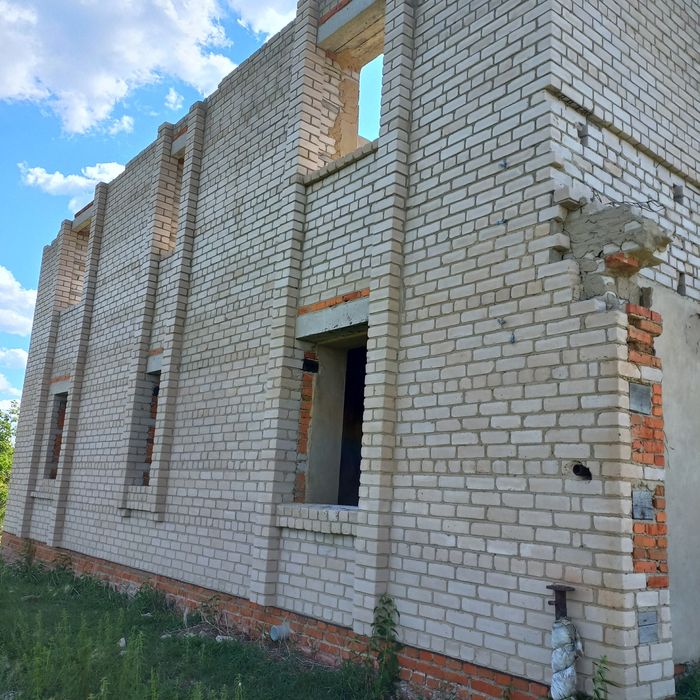 Продам здание на разбор