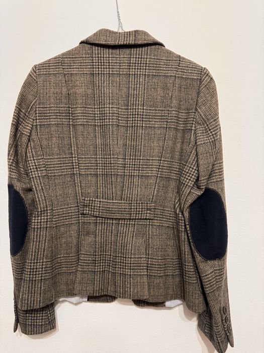 Вълнено сако DIKA, чисто ново, размер 36