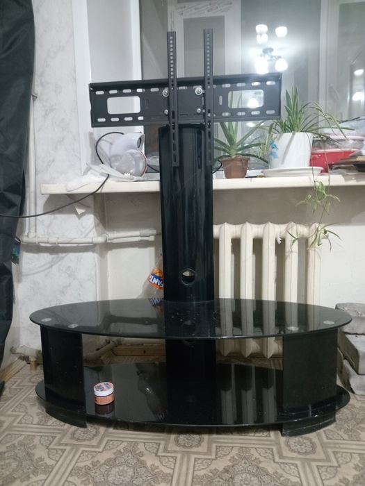 Тумба под телевизор