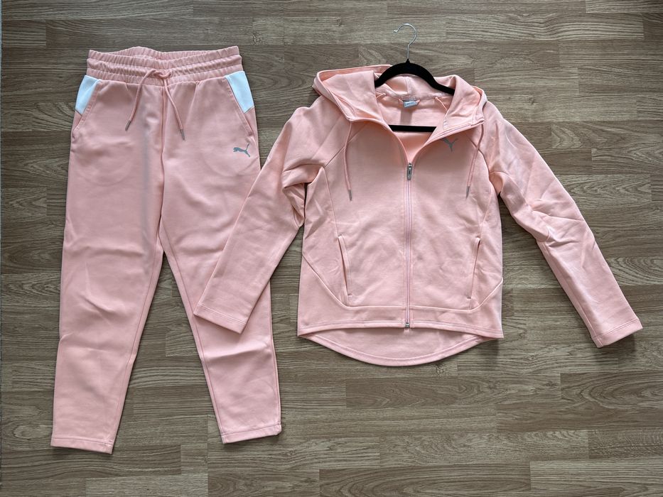 Розов оригинален дамски анцуг PUMA горнище и долнище