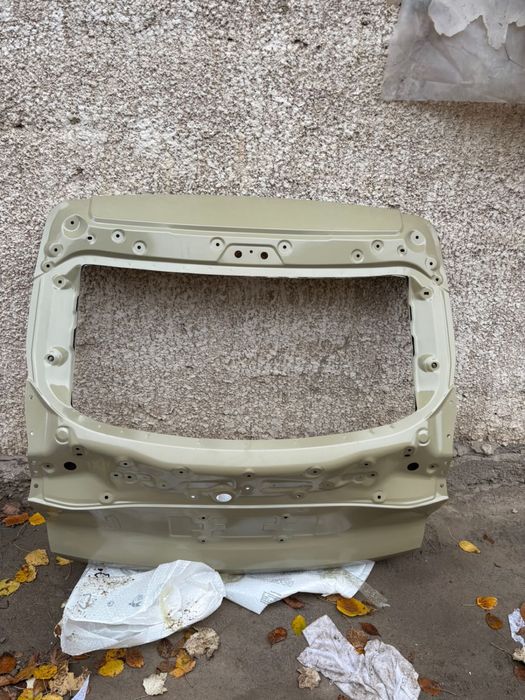 Changan X5 крышка багаж есть