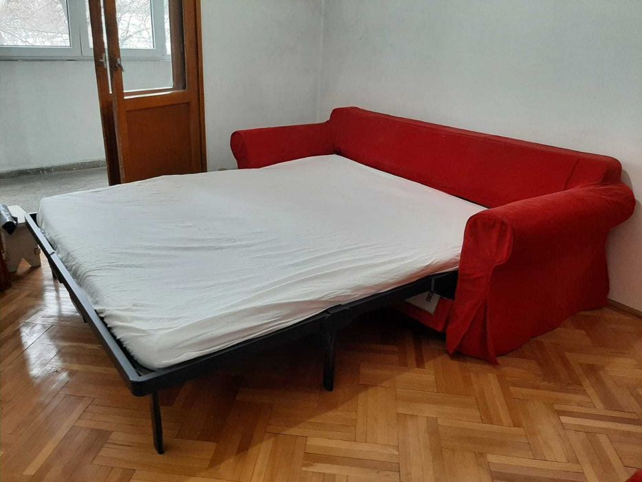 Canapea extensibila Ikea