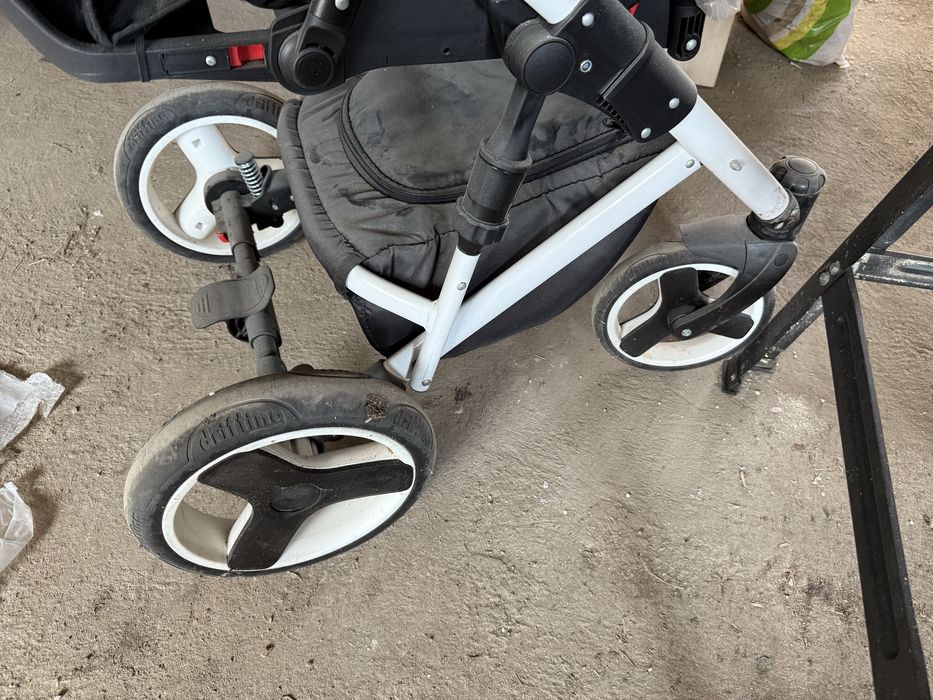 Количка 3в1 бебешка