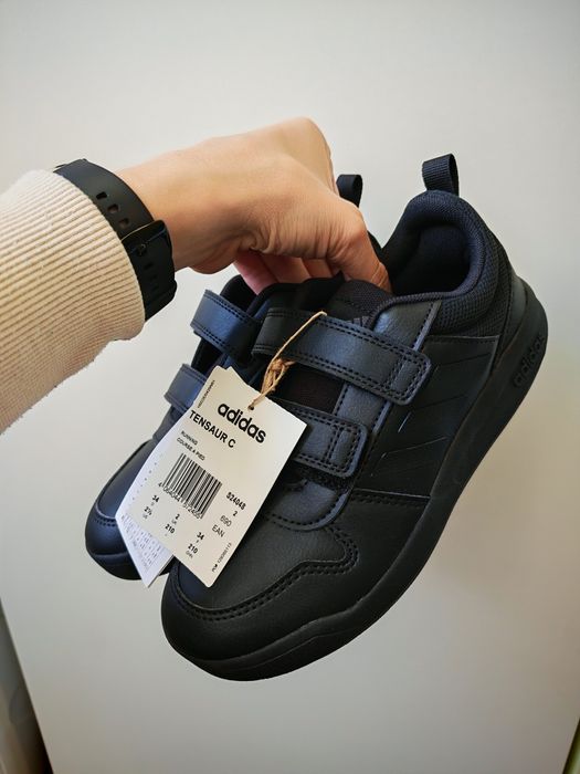 Маратонки  Adidas 34 номер