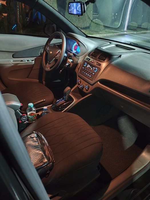 Кора. Кобальт. Йил. 25+25. Стаел.