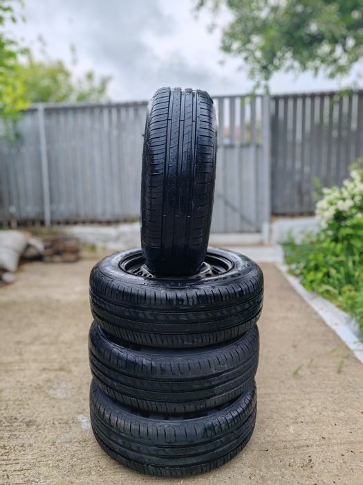 Vând anvelope 195/65/R15 91 Hde vara