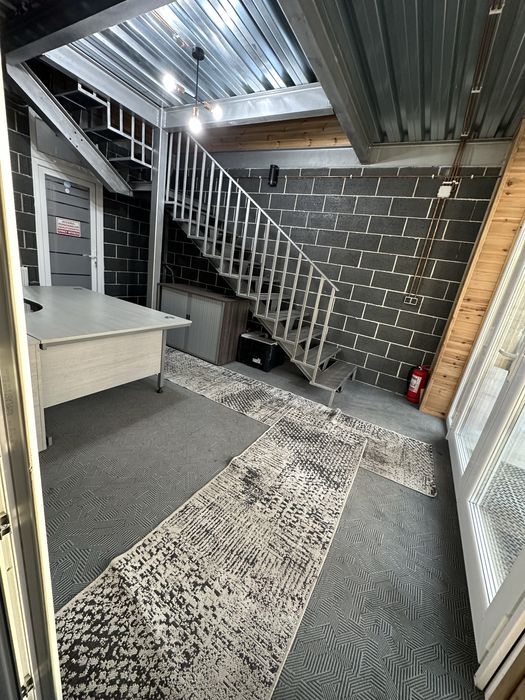 Hală 300 mp Rampă Tir la cheie 1200€