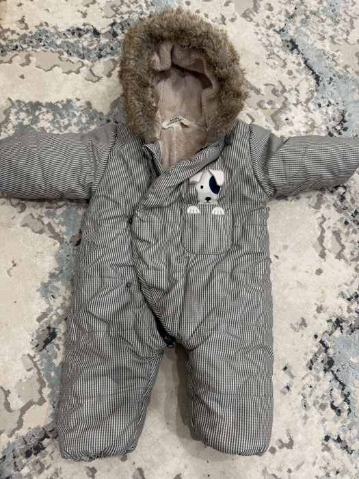 Продам зим куртки  5,4,1 лет