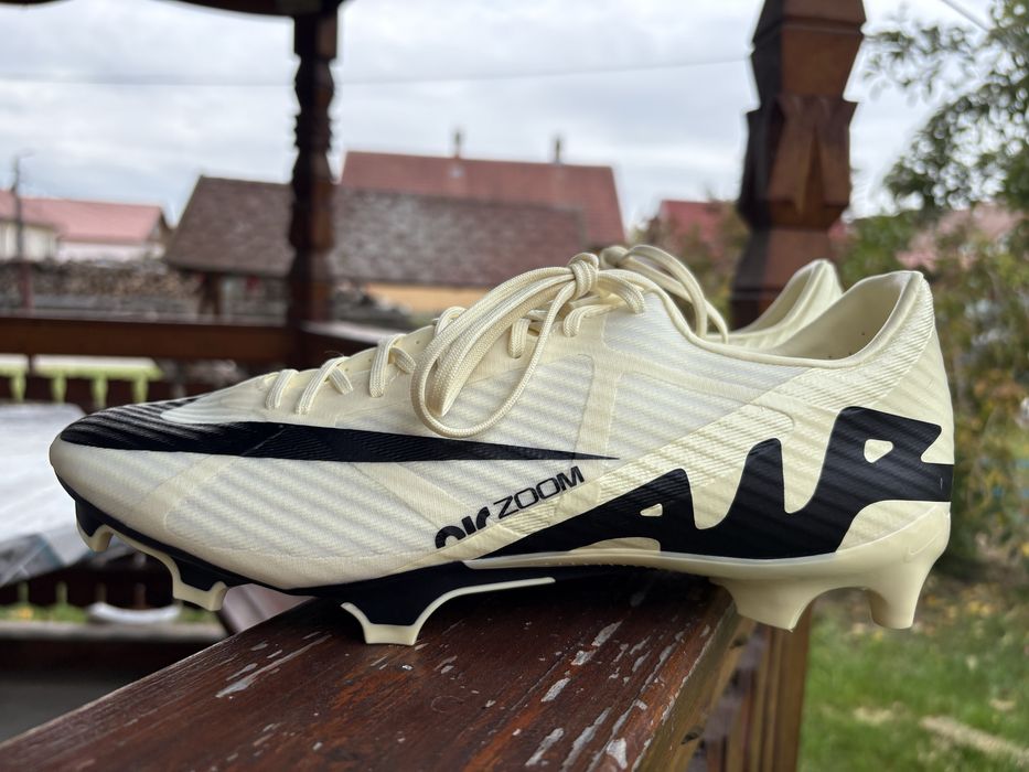 Nike mercurial vapor 15