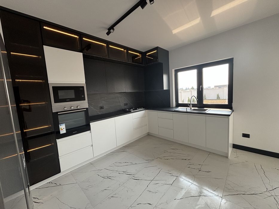Casa noua la cheie
