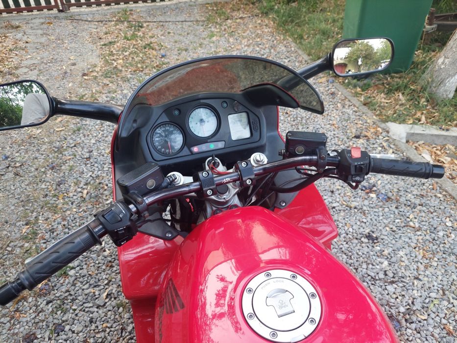 Honda VFR 800 FI / schimb