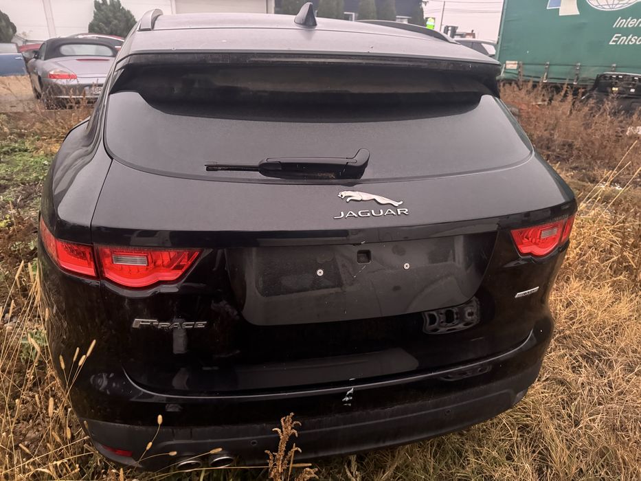 Dezmembrez Jaguar F-Pace