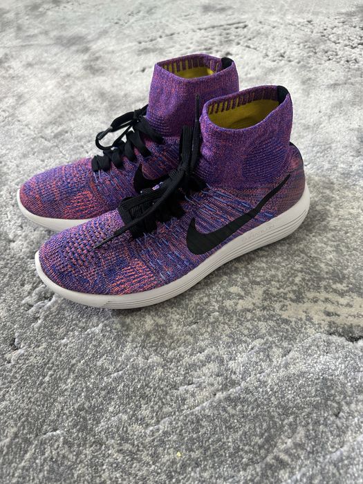 Adidasi nike marimea 42