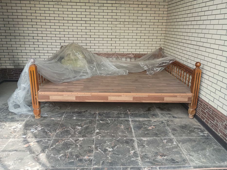 Тапчан для дома. И двора