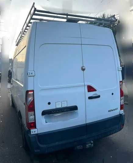 RENAULT Master 3 2.3 L2H2 varianta lunga si inalta