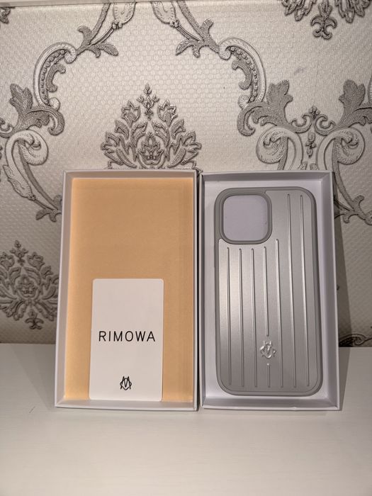 Rimowa iPhone Case(Authentic)