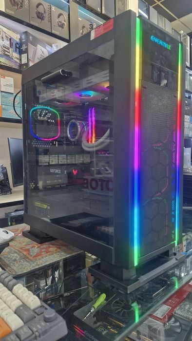 GAMING PC Ddr4 i9 32GB