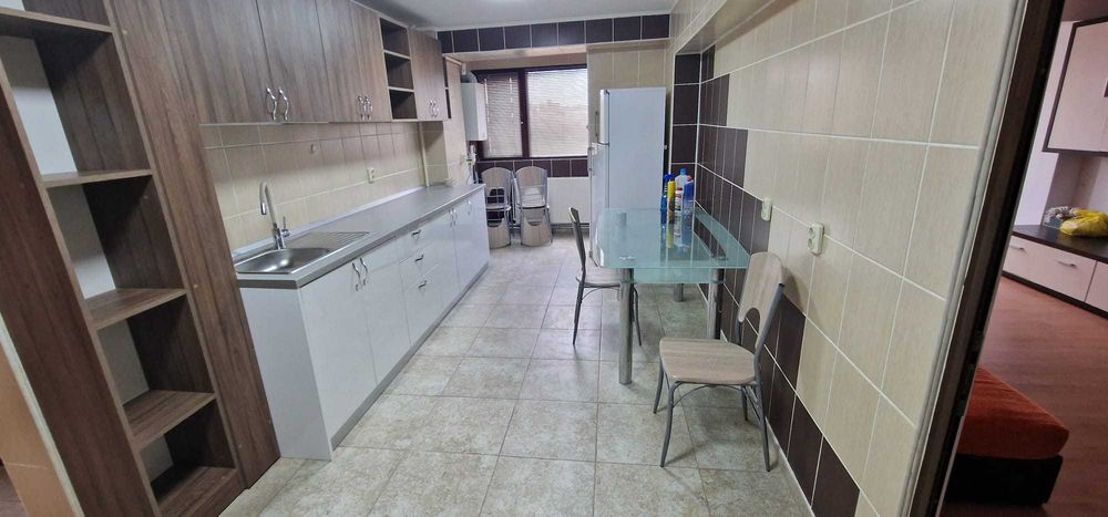 De inchiriat 2 camere