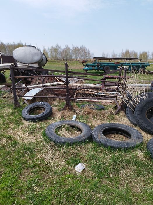 Продам косилку с граблями.