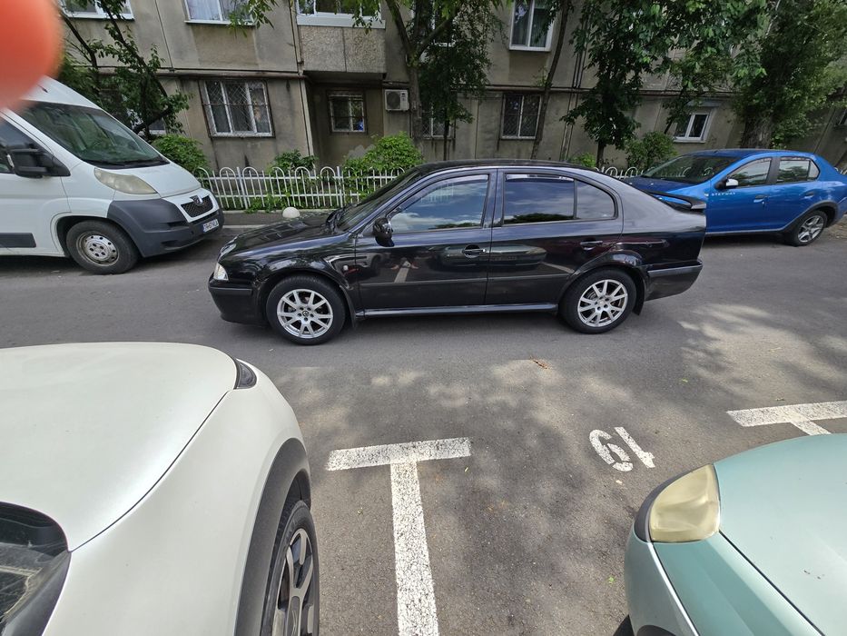 Vând Skoda Octavia 1 Facelift pachet VRS 1.6 MPI 102 CP + GPL – 2010