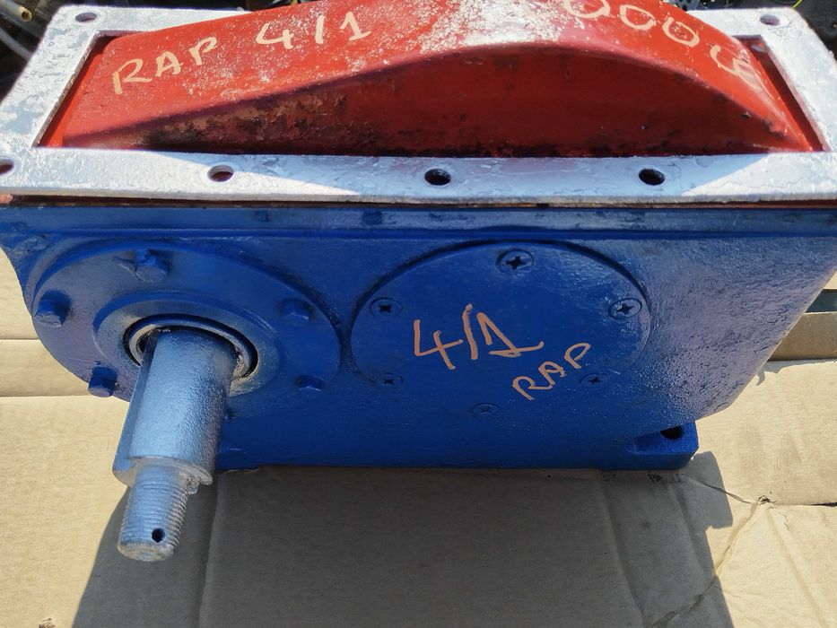 Reductor raport de demultiplicare de 4 ori la 1