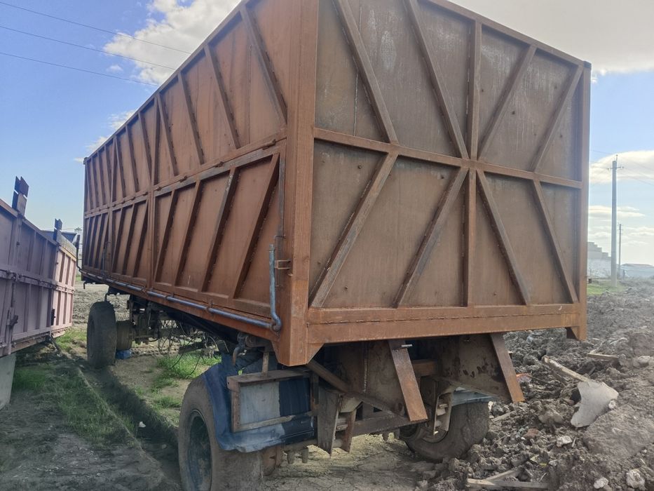 Прицеп зерновоз 7,40 метра