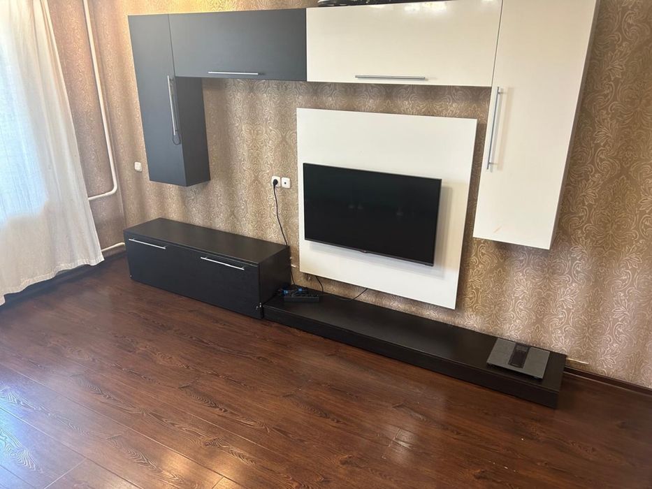 Продам мебель в зал