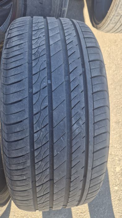 245 35 20 2бр летни дот 23