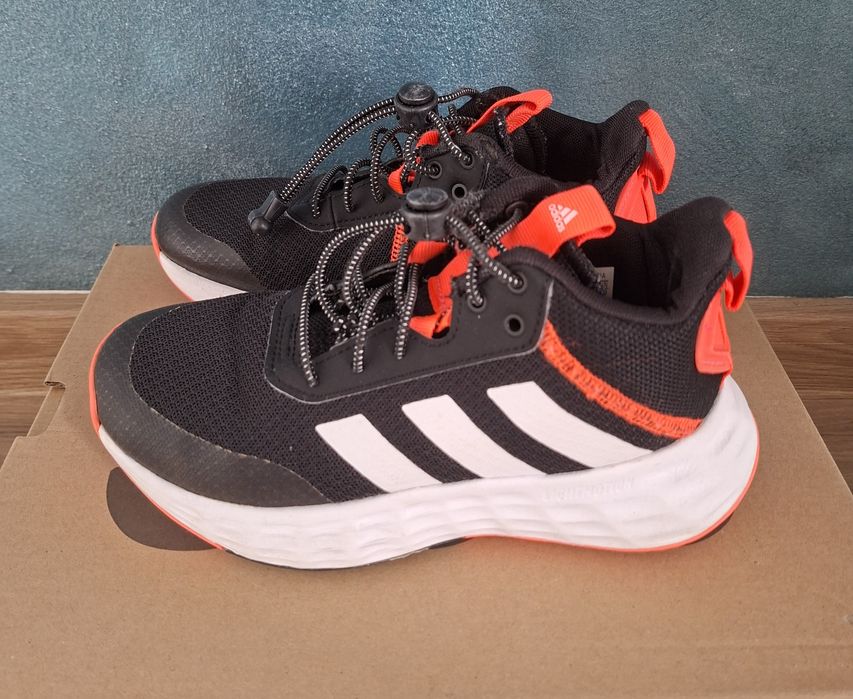 Adidas Ownthegame 2.0k marimea 33