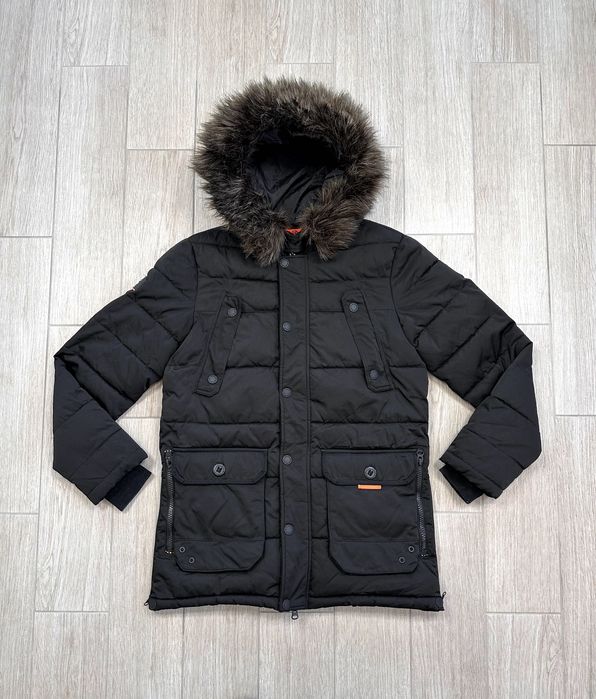 Мъжко зимно яке SuperDry - размер М, отлично състояние