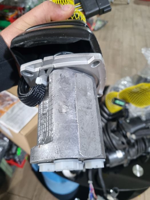 Joistik jcb .Electric sau Hidraulic