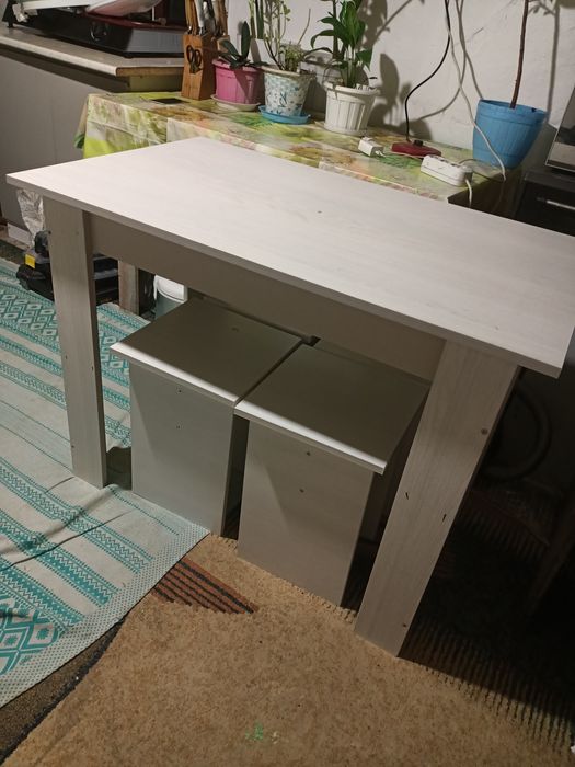 Табуретка новая  город Алматы