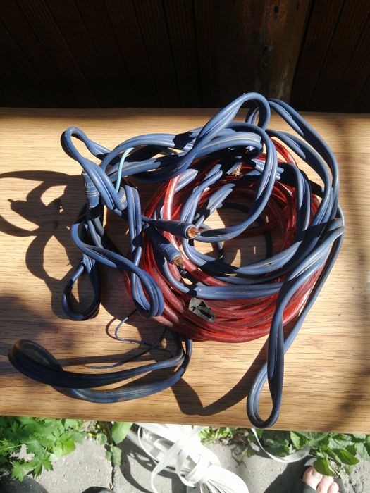 Продам динамик на сабуфер акустика!