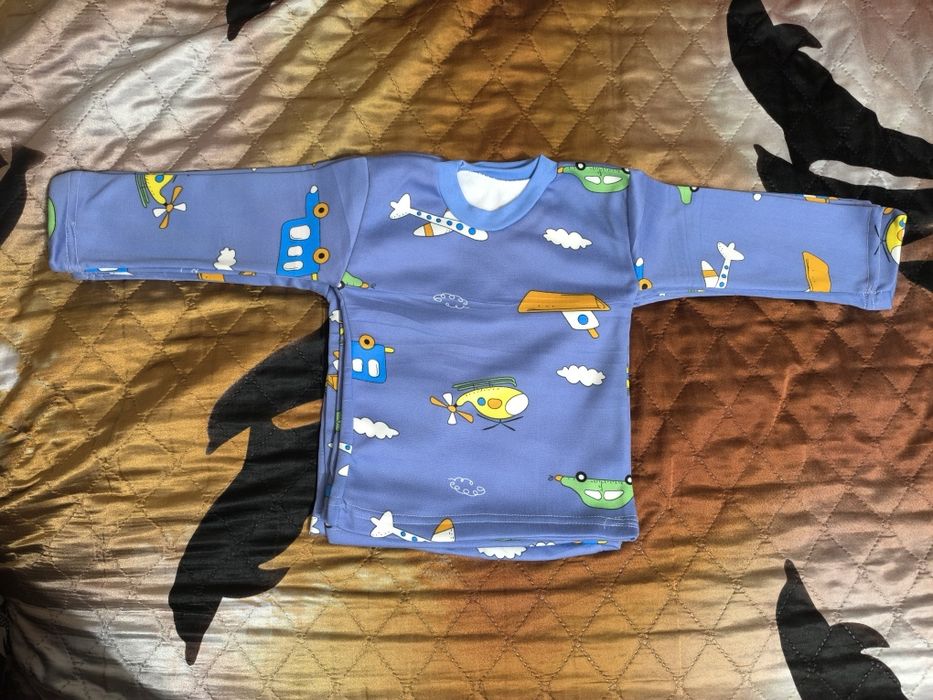 Продам детские теплые кофты на флисе