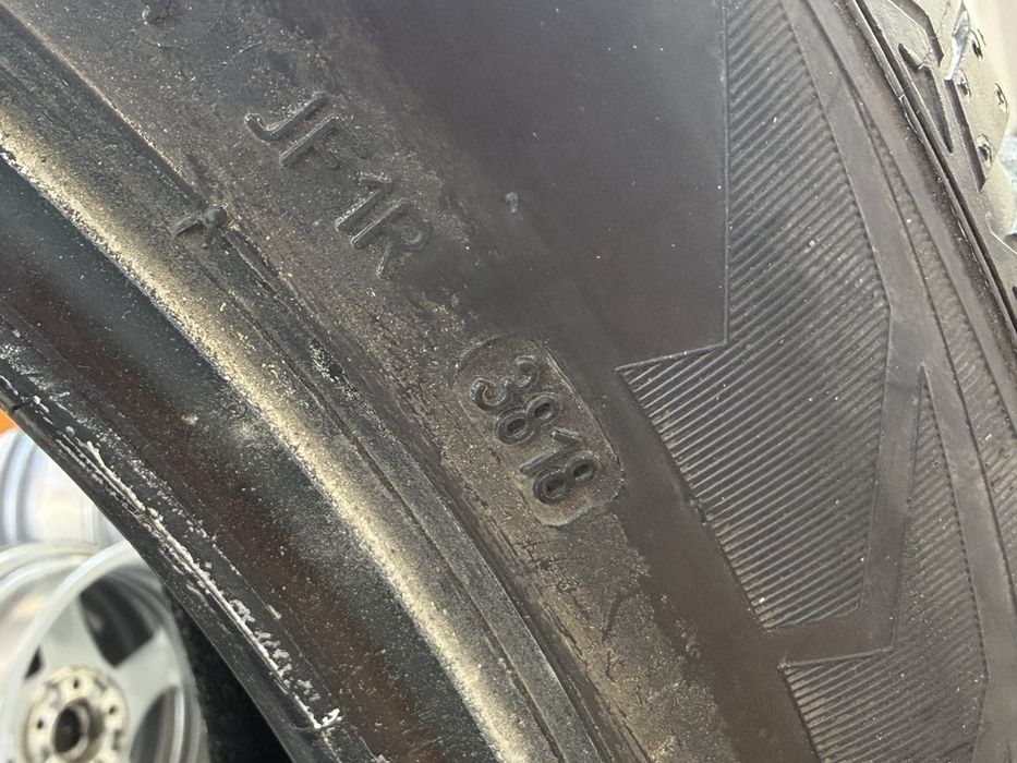 4 Anvelope Iarnă Goodyear UltraGrip Performance 285/45 R20 112V XL  Noi 0 KM