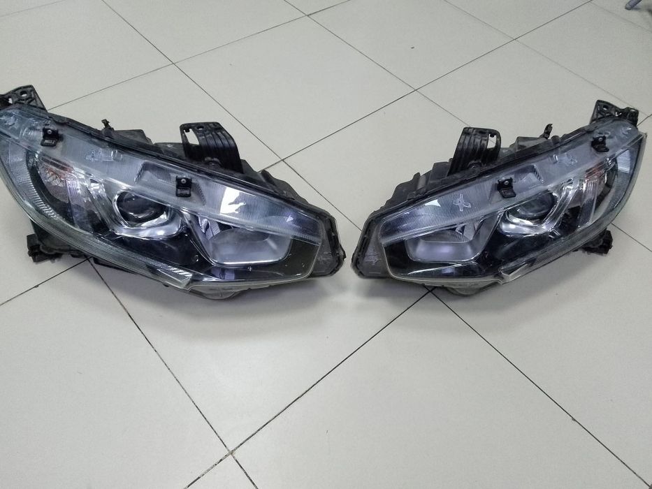 Фарове Honda Civic 10 2019