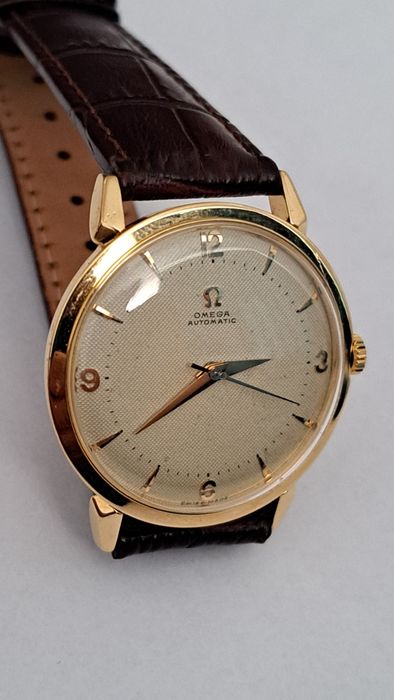 Ceas de Aur 18 K Omega Automatic Cadran Fagure