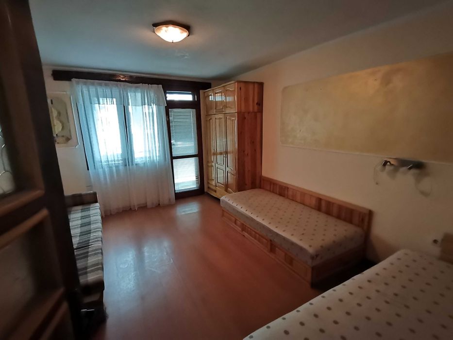 Дава се под наем Двустаен апартамент в Бургас, Възраждане - 78 кв.м за 200 € - Снимка #19