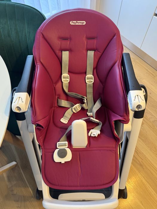 Scaun de masa 2 in 1 Peg Perego Siesta Follow Me, Visiniu