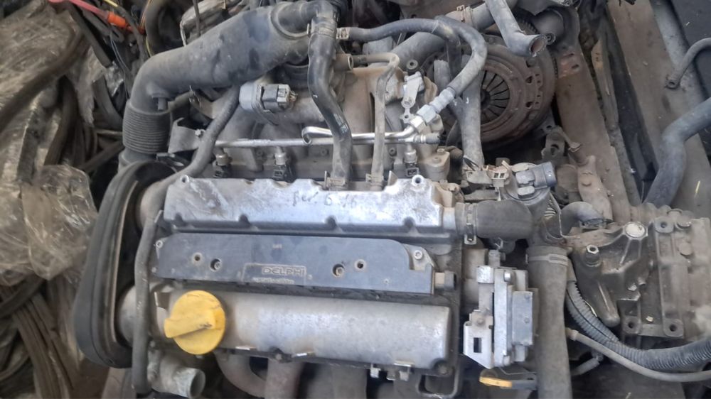 Вектра б 1.6 мотор