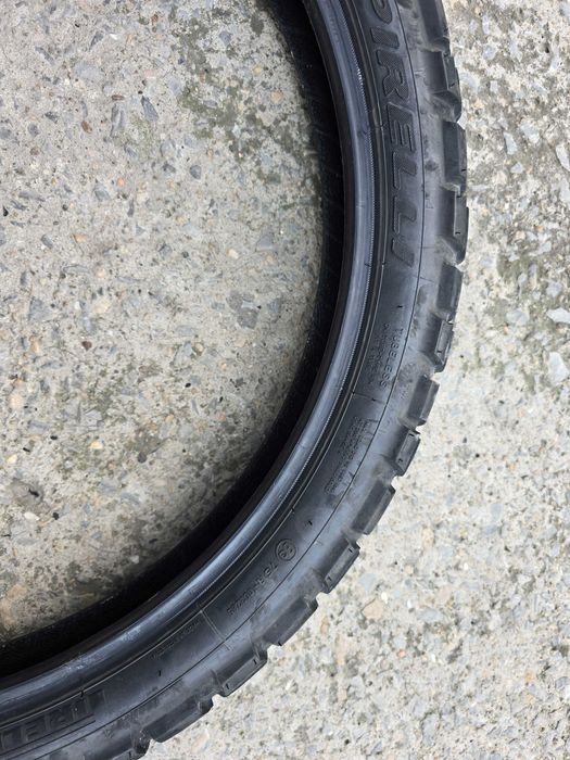 90 90 21 Pirelli Scorpion Rally str