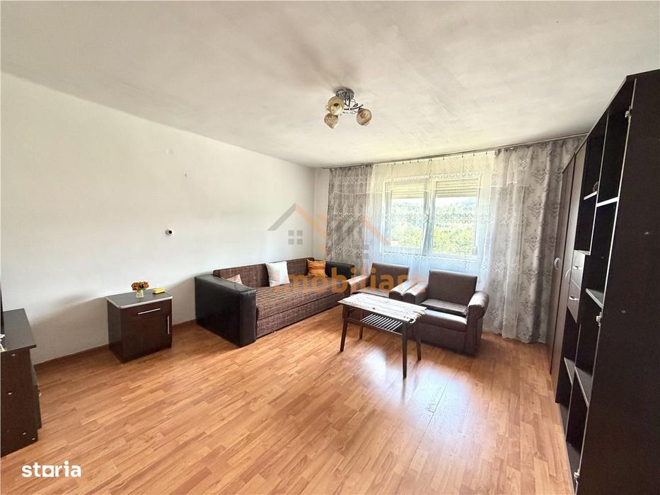 Casa De Vanzre | 4 Camere | 978 Mp Teren | Rosia | Bihor |