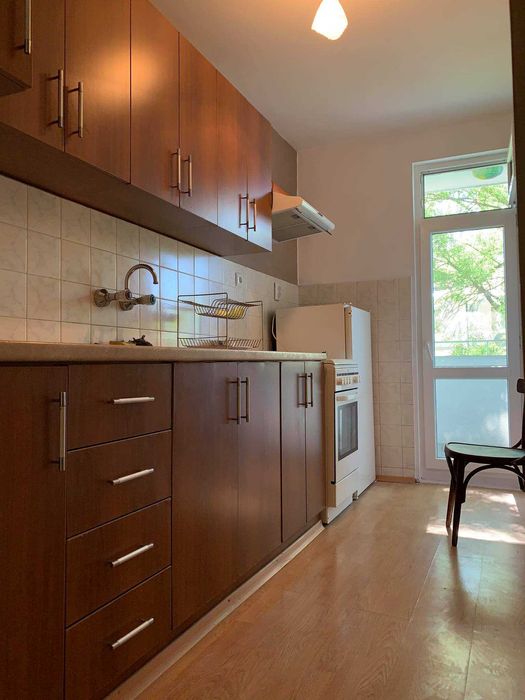 Дава се под наем Едностаен апартамент в Бургас, Възраждане - 50 кв.м за 153 € - Снимка #2