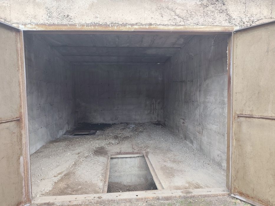 Гараж в аренду .