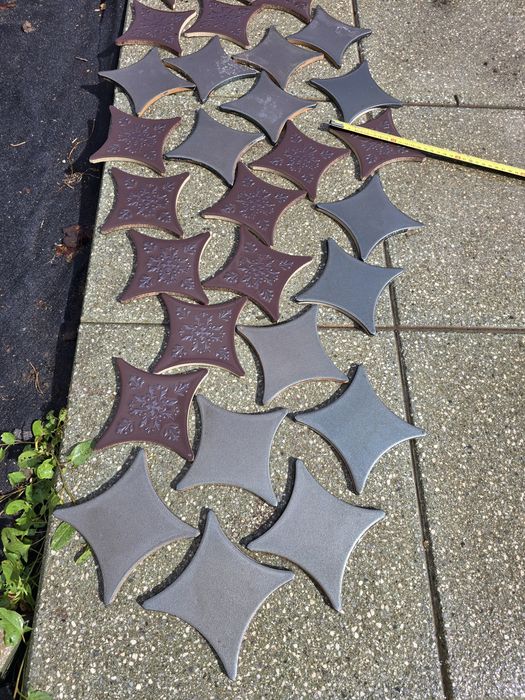 Продам декор плитку